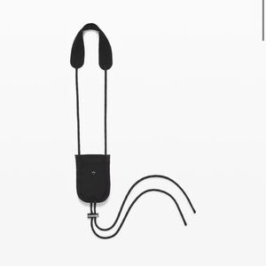 NEW LULULEMON hold on lanyard in black